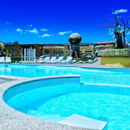 Hotel Minnia Budoni Exteriér fotografie