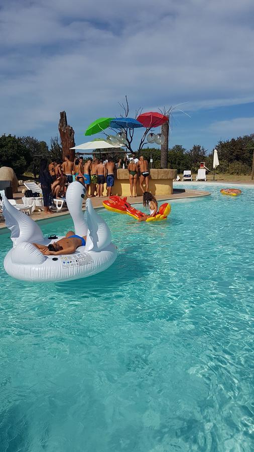 Hotel Minnia Budoni Exteriér fotografie
